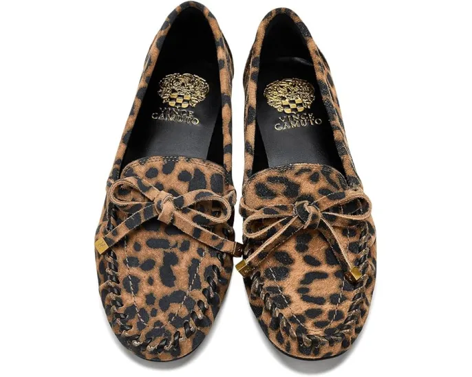 Лоферы Katenas с круглым носком и ручной строчкой Vince Camuto