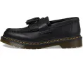 Мокасины Dr. Martens Adrian с кисточками и подошвой Airwair
