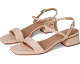 Босоножки Bernardo Josei на устойчивом каблуке с асимметричным верхом и квадратным носком