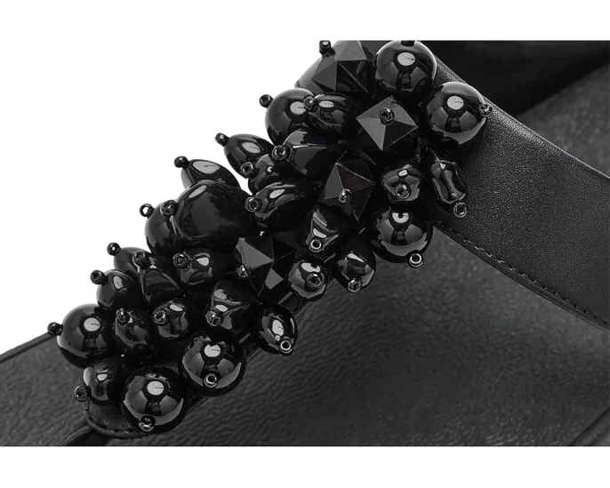 Сандалии FitFlop Fino с ремешком между пальцев и кластером бусин