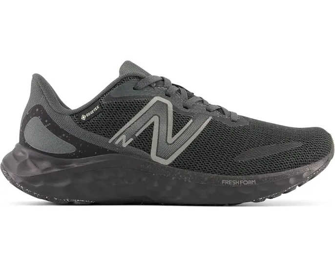 Беговые кроссовки New Balance Fresh Foam Arishi v4 GTX® с водонепроницаемой мембраной