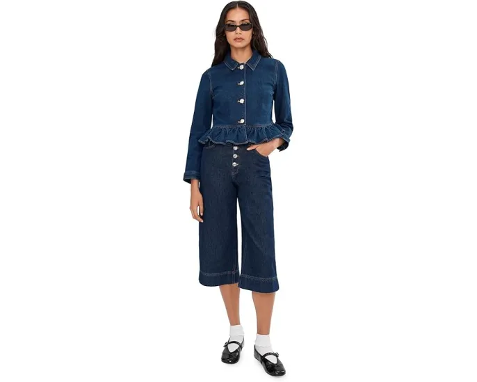 Джинсовая куртка CeCe с воротником и баской для женственного силуэта