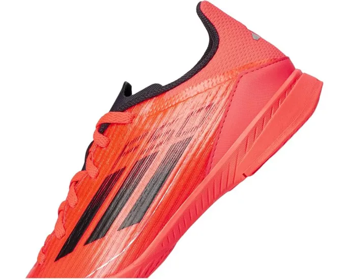 Adidas Детские кроссовки F50 League Indoor J с мягкой подошвой