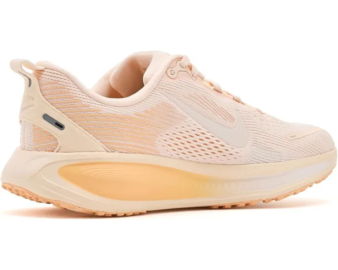 Беговые кроссовки Nike Kids Vomero 18 с пеной ReactX