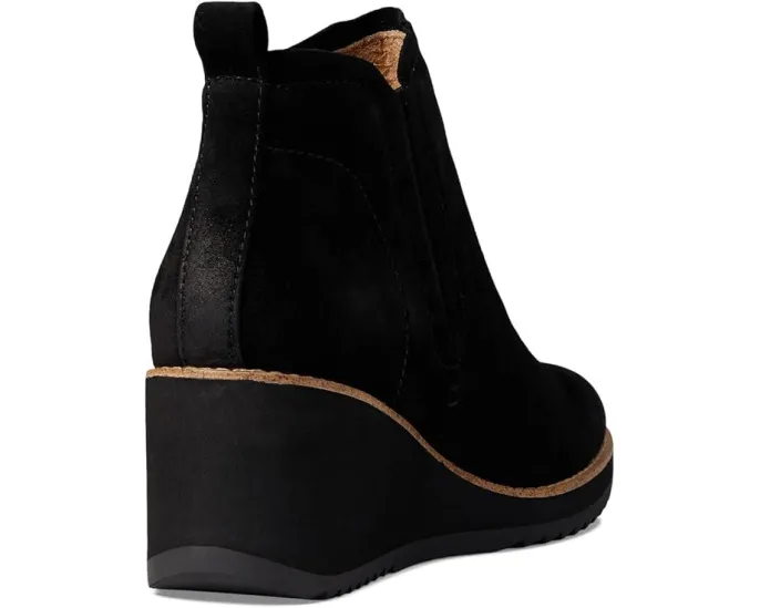 Ботинки Sofft Emeree на танкетке с эластичной вставкой