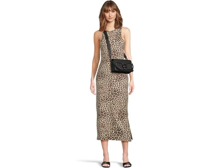 Сумка через плечо COACH Polished Pebble Leather Tabby 26 с фирменной фурнитурой