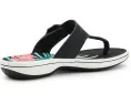 Сланцы Breeze Cove Clarks с технологией Cloudsteppers и стелькой Cushion Soft
