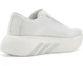 Кроссовки Hyperboost Edge от Adidas с подошвой LIGHTTRAXION