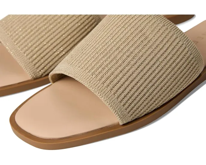 Сандалии Journee Collection Prisilla с плоской подошвой и одной полосой