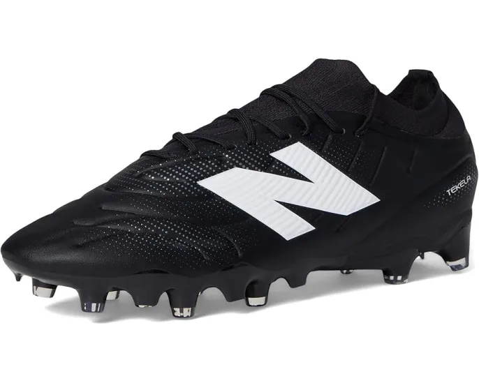 Футбольные бутсы New Balance Tekela Team Low Laced FG V5 для контроля и точности