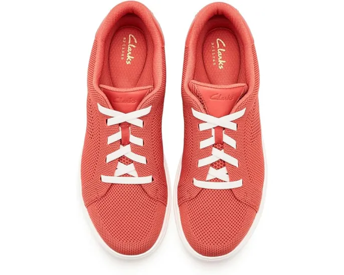 Кроссовки Clarks Nalle Walk с дышащим верхом из трикотажа и стелькой Contour Cushion