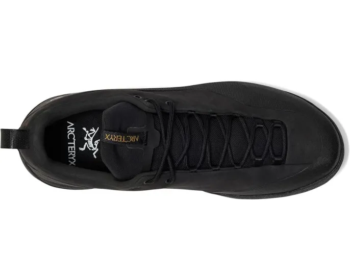 Водонепроницаемые ботинки Arc'teryx Konseal GTX с мембраной GORE-TEX и подошвой Vibram XS Flash 2