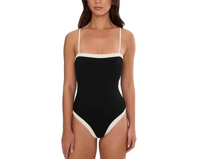 Цельный купальник Tess One-Piece Classic с квадратным вырезом