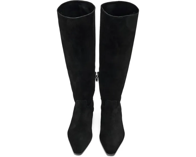 Ботинки Stassi Boot Stuart Weitzman до колена с острым носком