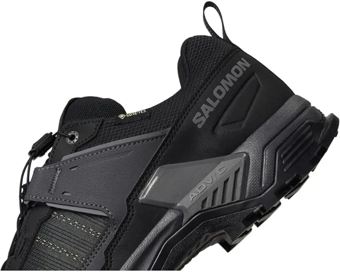 Трекинговые ботинки Salomon X Ultra 5 GTX с технологией SensiFit