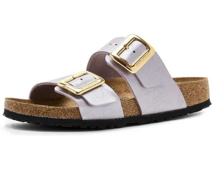 Сандалии Sydney Luxe Buckle от Birkenstock с мерцающим верхом и пробковой стелькой