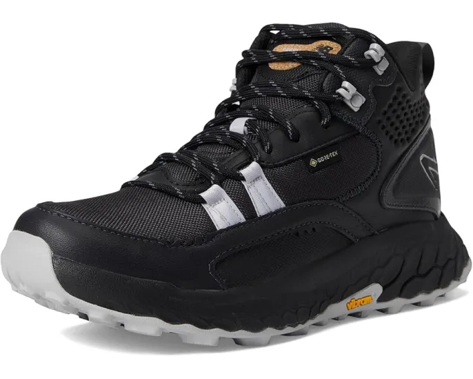 Трейловые кроссовки New Balance Fresh Foam X Hierro Mid v1 с подошвой Vibram Megagrip