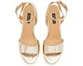 Босоножки Nine West Hanlow на танкетке черные