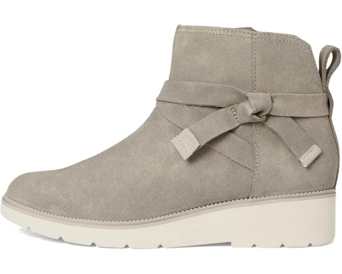 Ботильоны TOMS Marlow из замши с клиновидным каблуком и декоративной перемычкой