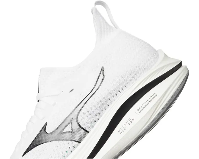 Мужские кроссовки Mizuno Neo Zen с технологией Smooth Speed Assist