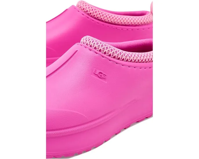 Ярко-розовые сабо UGG Tazz Molded