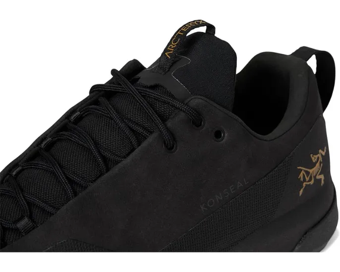 Водонепроницаемые ботинки Arc'teryx Konseal GTX с мембраной GORE-TEX и подошвой Vibram XS Flash 2