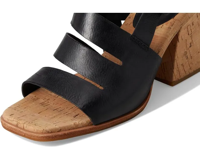 Босоножки Kork-Ease Cate с квадратным носком и расклешенным каблуком