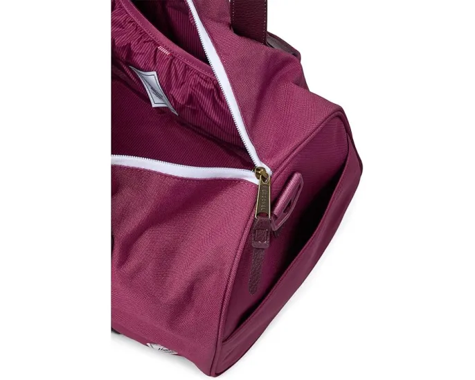 Herschel Supply Co. Дорожная сумка Novel Carry-On 26.5 л с ремнем для чемодана