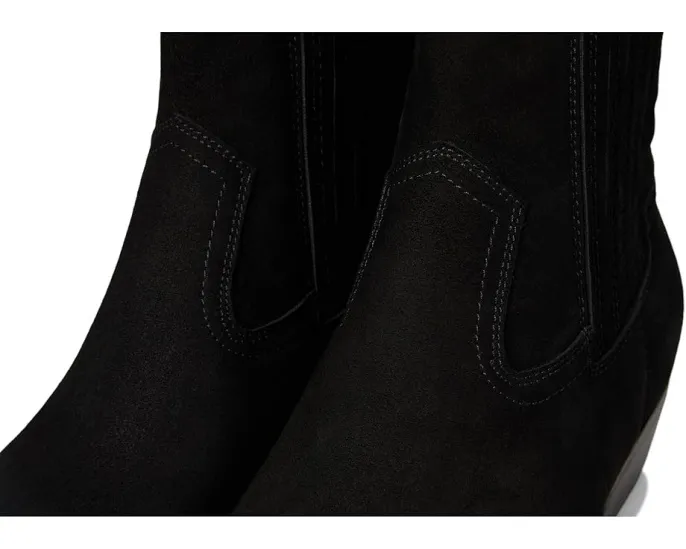 Ботинки GUESS Lanna3 на платформе с острым носком