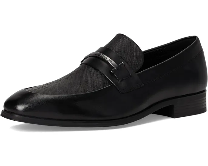 Лоферы Calvin Klein Dillie с металлическим акцентом и миндалевидным носком