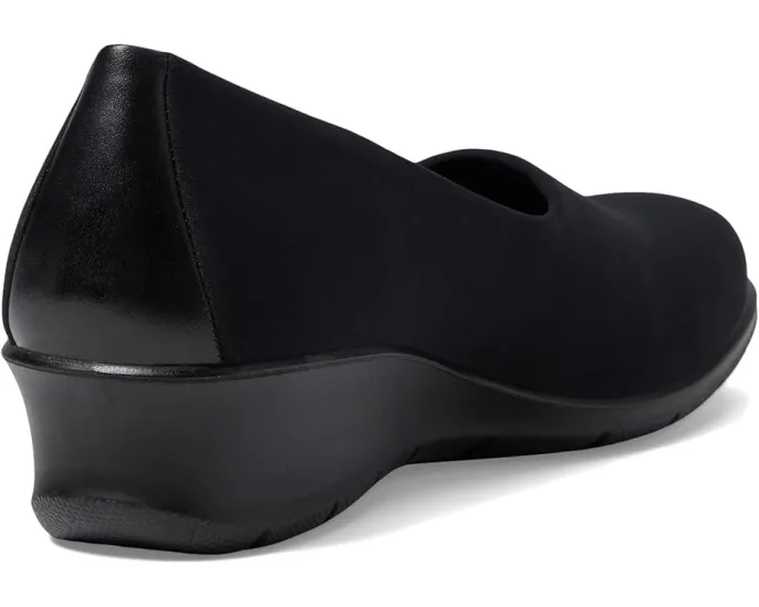 Мокасины ECCO Felicia Stretch с технологией Comfort Fibre System