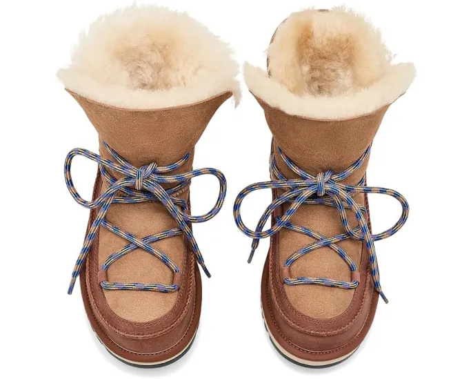Ботинки UGG Classic Tread на шнуровке