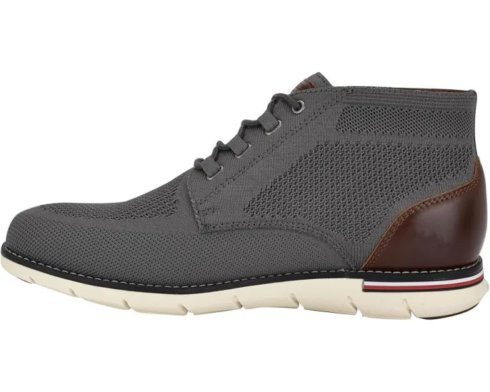 Мужские ботинки Wythe от Tommy Hilfiger в стиле чакка с современной подошвой