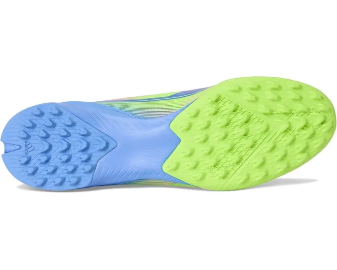 Бутсы Adidas F50 League Turf для игры на искусственном газоне с текстурированной зоной удара