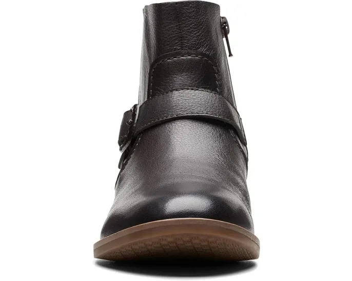 Ботинки Clarks Camzin Loop из кожи с боковой молнией и декоративной пряжкой