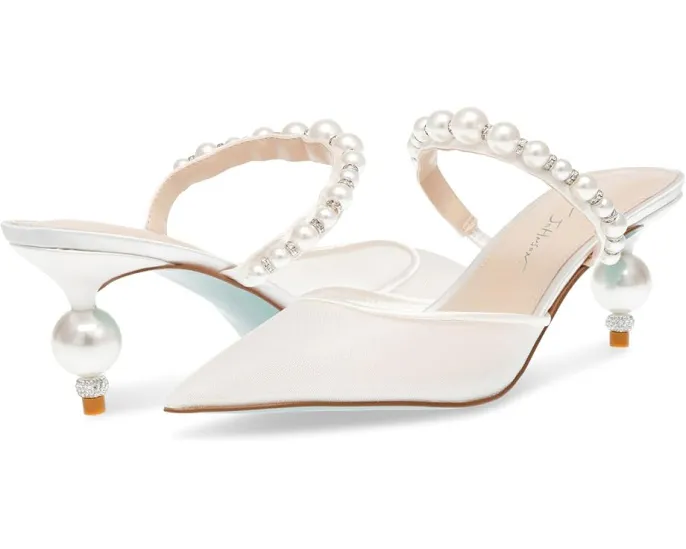 Туфли на каблуке Blue by Betsey Johnson Evey с жемчужным декором