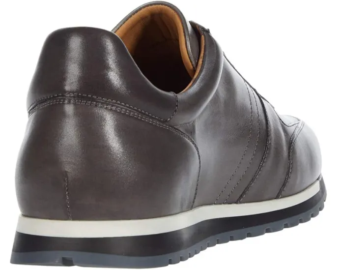 Кроссовки Magnanni Ibiza из гладкой кожи с резиновой подошвой