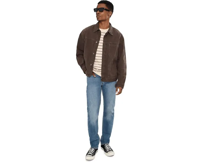 Джинсы Levi's 514 Straight с классическим прямым кроем и средней посадкой