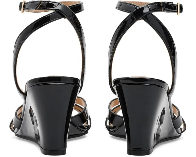 Сандалии Bandolino Adler на клиновидном каблуке с перекрещивающимися ремешками