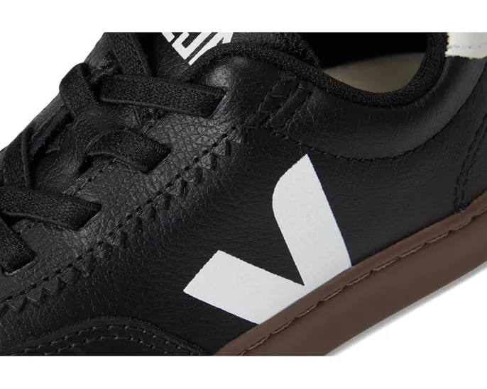 Детские кроссовки VEJA Kids Small Volley из премиальной замши