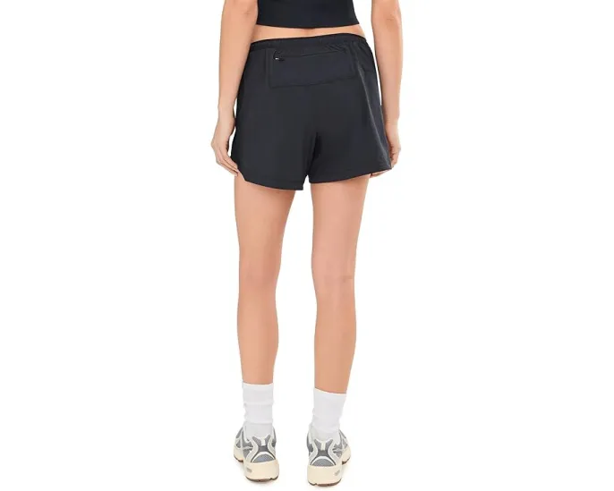 Беговые шорты New Balance 5" Run Essentials с внутренним швом 5 дюймов