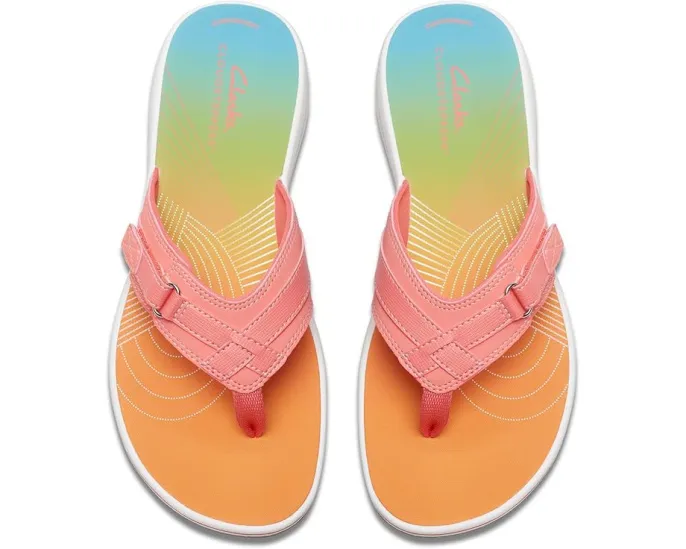 Сандалии-слипоны Clarks Breeze Sea с цветочным дизайном