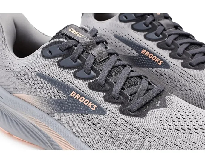 Кроссовки Brooks Ghost 17 с технологией DNA Loft V3 для плавного переката
