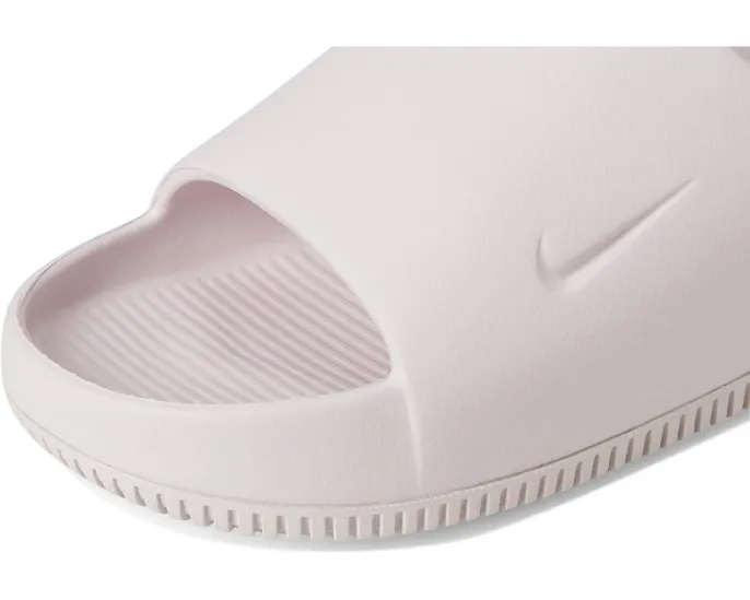 Сланцы Nike Calm с мягкой пеной и текстурированной стелькой