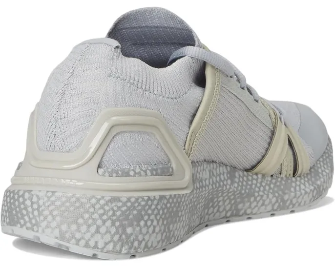 Кроссовки adidas by Stella McCartney Ultraboost DNA для бега