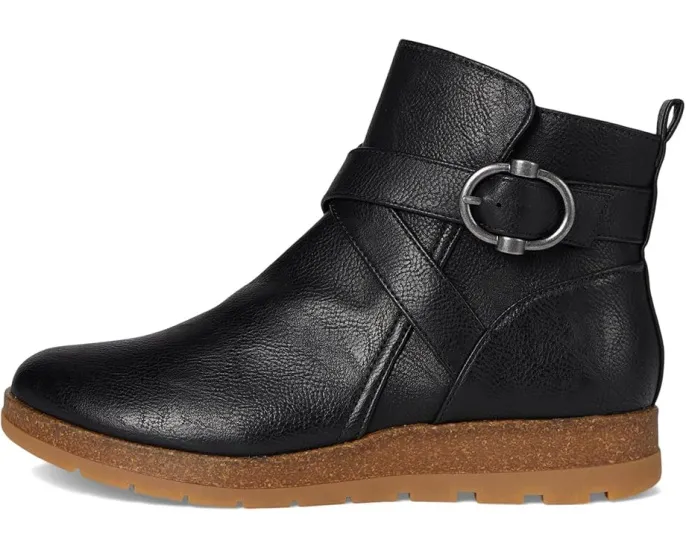 Ботинки EuroSoft Laelia на танкетке с ремнями и пряжками