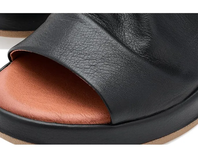 Босоножки Patsey на платформе от Miz Mooz с круглым открытым мысом