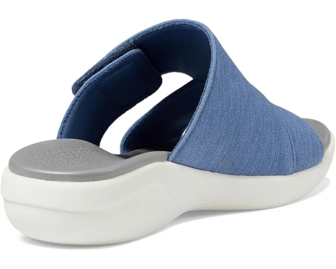 Сандалии Carefree Wedge с клиновидной подошвой и технологией Cloud от Bzees