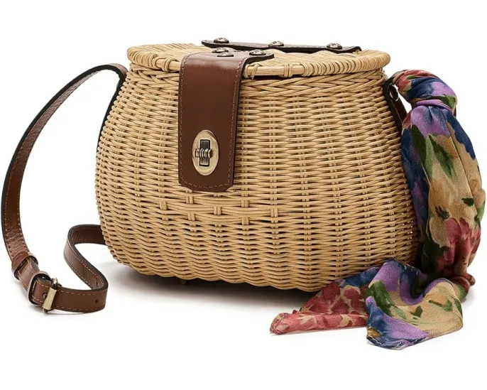 Duronia Basket with French Hydrangeas Scarf