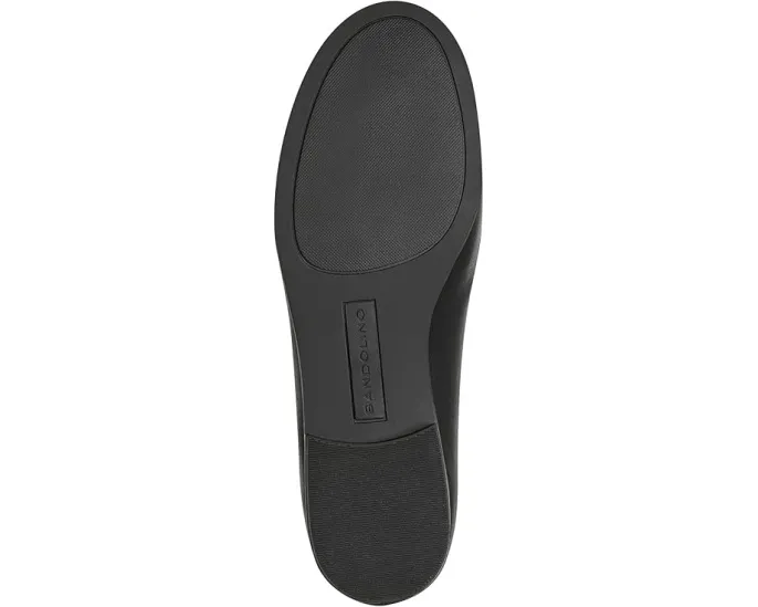 Лоферы Bandolino Laly с цепочкой на союзке и квадратным каблуком